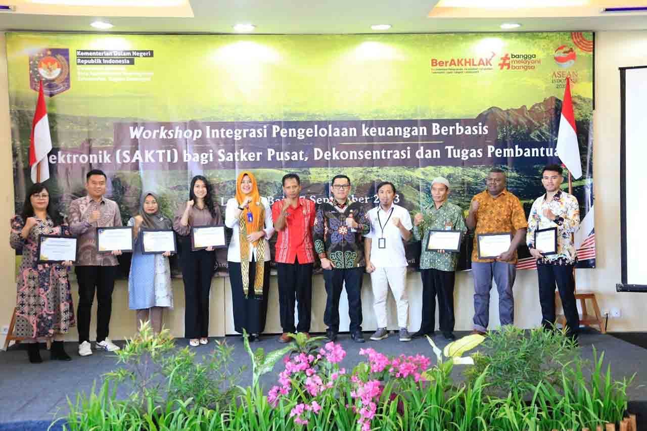DPMPTSP Maluku Masuk Deretan 10 Satker Dekonsentrasi Terbaik Kemendagri